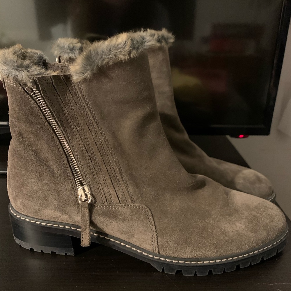 Stuart Weitzman Booties - image 3